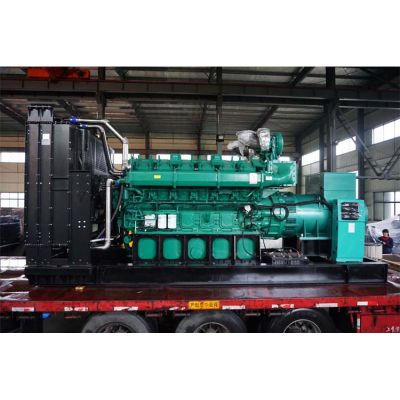 工廠直銷1500KW柴油發(fā)電機，品牌有廣西玉柴、通柴、濟柴、科克等柴油發(fā)電機組。廠價直銷歡迎選購：13773399855。