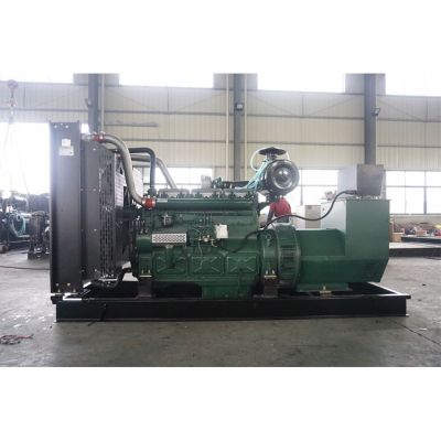 200kw凱普柴油發(fā)電機(jī)組-凱普6缸柴油機(jī)缸徑/行程：114/135mm,水冷發(fā)動(dòng)機(jī)功率206KW,配套馬拉松斯坦福發(fā)電機(jī)。廠價(jià)直銷歡迎選購：13773399855。