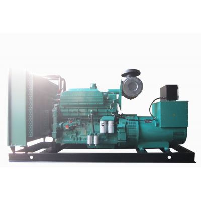 600kw重慶康明斯柴油發(fā)電機(jī)組-重慶康明斯6缸柴油機(jī)QSK19-G11柴油發(fā)電機(jī)組,缸徑/行程：159/159mm,柴油發(fā)電機(jī)組水冷發(fā)動(dòng)機(jī)功率667KW,柴油發(fā)電機(jī)組配套馬拉松斯坦福發(fā)電機(jī)。廠價(jià)直銷(xiāo)歡迎選購(gòu)：13773399855。