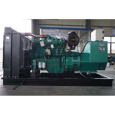 150kw玉柴柴油發(fā)電機(jī)組-玉柴6缸柴油機(jī)YC6A245L-D20柴油發(fā)電機(jī)組,缸徑/行程：108/132mm,柴油發(fā)電機(jī)組水冷發(fā)動(dòng)機(jī)功率181.5KW,柴油發(fā)電機(jī)組配套馬拉松斯坦福發(fā)電機(jī)。廠價(jià)直銷(xiāo)歡迎選購(gòu)：13773399855。