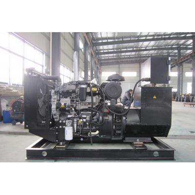 50kw珀金斯柴油發(fā)電機組-珀金斯4缸柴油機1104A-44TG1柴油發(fā)電機組,缸徑/行程：105/127mm,柴油發(fā)電機組水冷發(fā)動機功率66KW,柴油發(fā)電機組配套馬拉松斯坦福發(fā)電機。廠價直銷歡迎選購：13773399855。