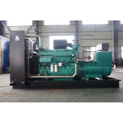 600kw玉柴柴油發(fā)電機組-玉柴6缸柴油機YC6TD840-D31柴油發(fā)電機組,缸徑/行程：152/180mm,柴油發(fā)電機組水冷發(fā)動機功率616KW,柴油發(fā)電機組配套馬拉松斯坦福發(fā)電機。廠價直銷歡迎選購：13773399855。